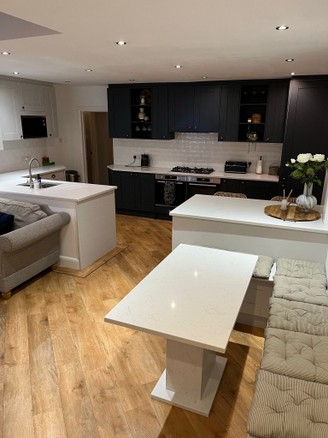 Kitchen Fitting (13).jpg