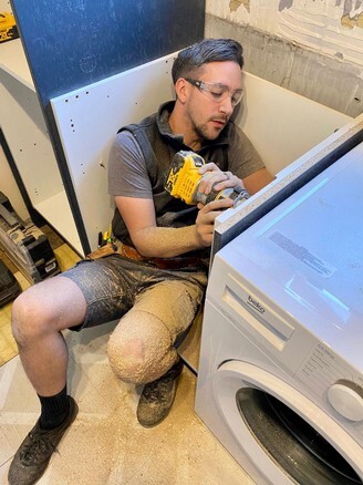 Kitchen Fitting (19).jpg