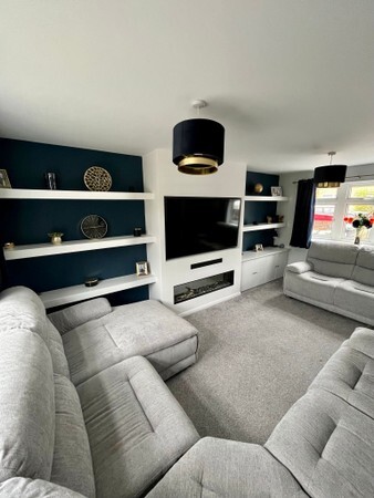 TV Cabinetry (4).jpg